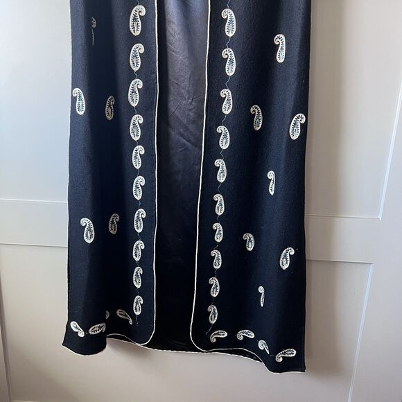 VTG Wool Long Black Coat Vest Jacket Women Small/Med Embroidered Paisley Floral - Picture 4 of 13